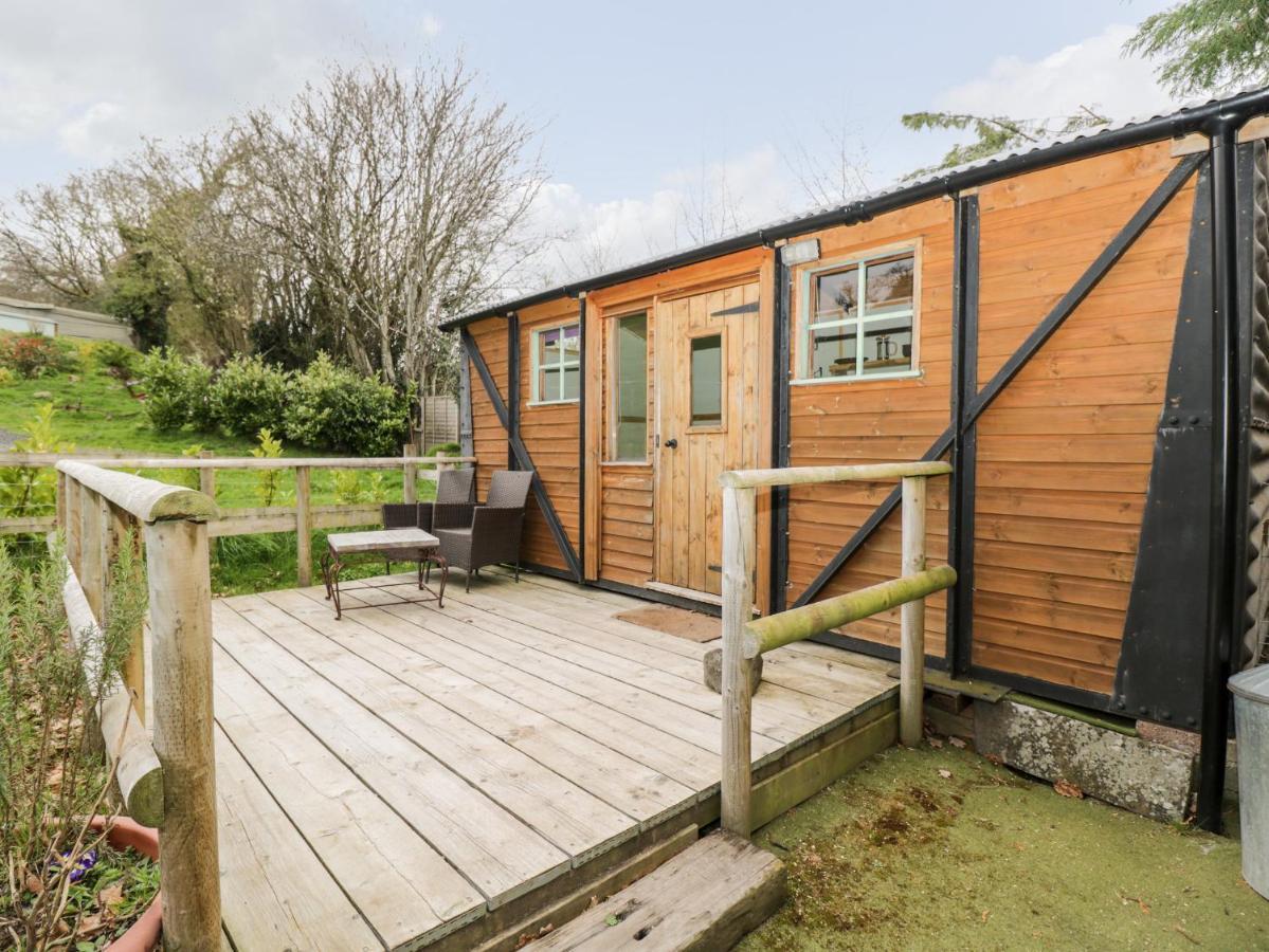 Villa Railway Carriage Abergavenny Exterior foto